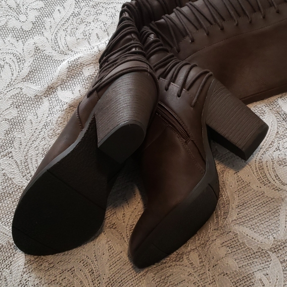 Brown Boots - Picture 5 of 6